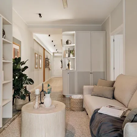 Aksaray - 2 Bedrooms In Eixample Esquerra *