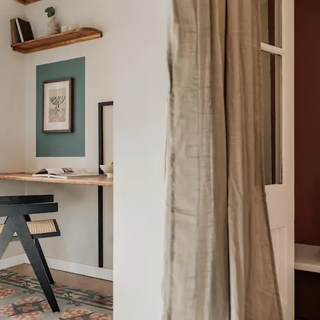 Aksaray - 2 Bedrooms In Eixample Esquerra Apartment Barcelona