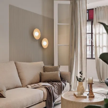 Aksaray - 2 Bedrooms In Eixample Esquerra Barcellona