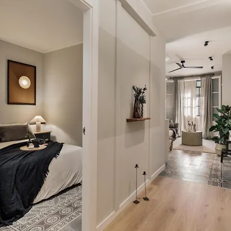 Aksaray - 2 Bedrooms In Eixample Esquerra Апартаменты *